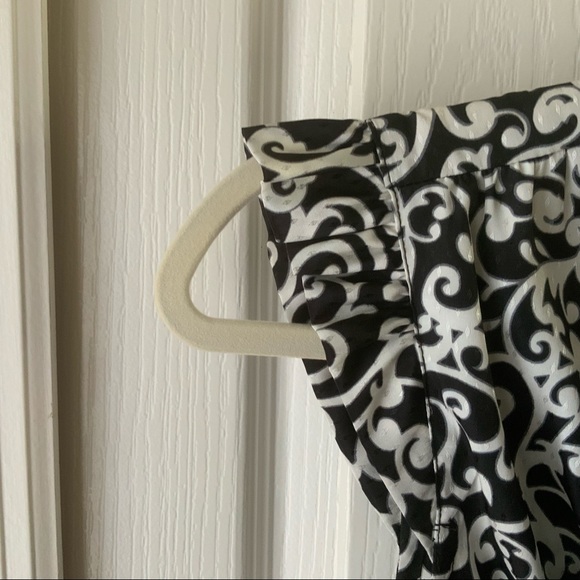 Candies Ruffle Top - Picture 4 of 9